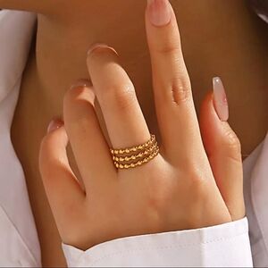 Elegant Gold Beaded Ring